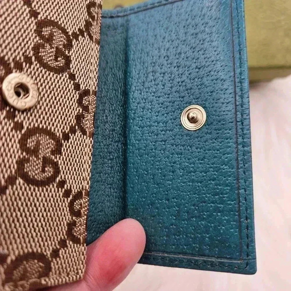 Gucci Canvas Monogram Studded leather  6 Key Holder case - Picture 9 of 15